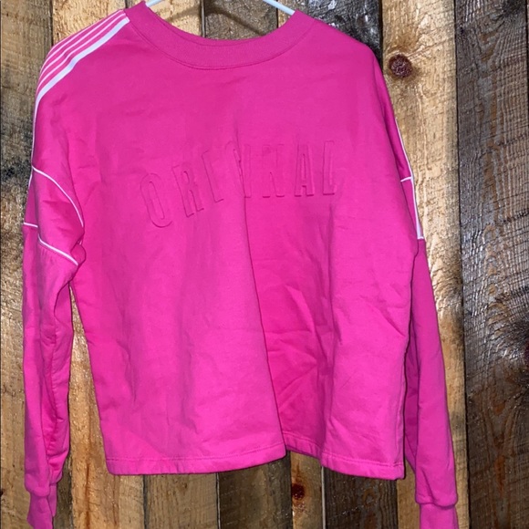 No Boundaries Tops - Crewneck